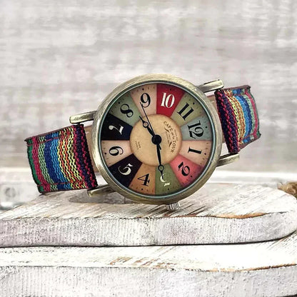 Retro Clock | Timeless Style and Functionality
