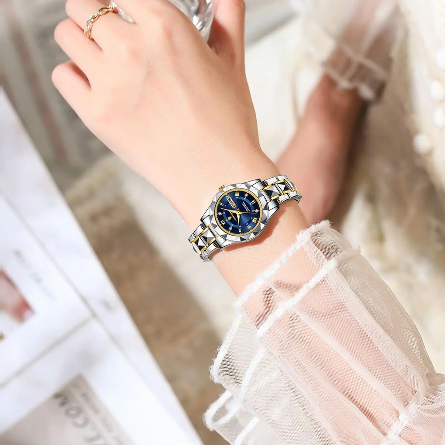 Women's luxury stainless steel watch