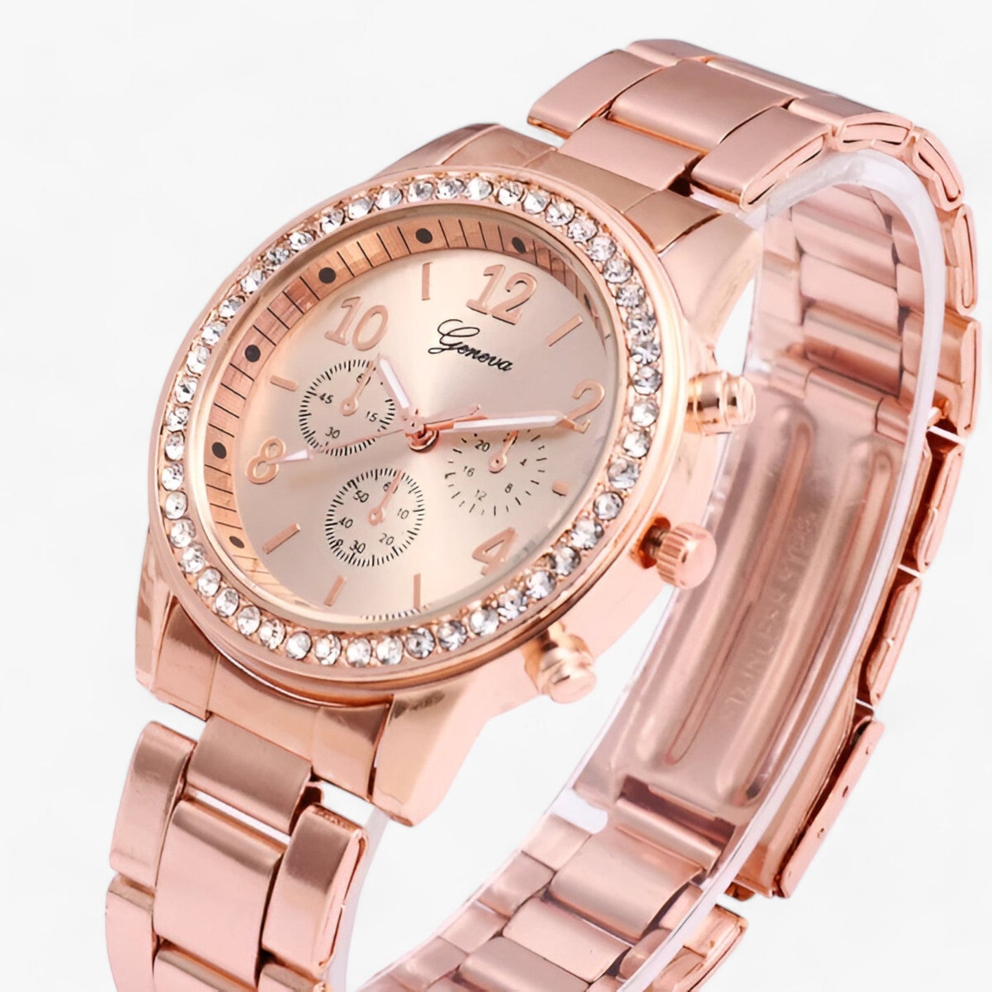 Round clock with rhinestones