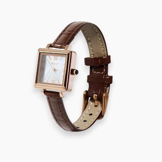Diana - Serene Square Quartz Clock