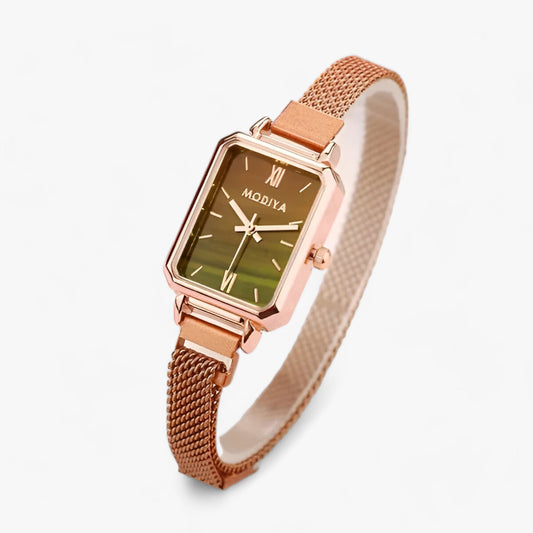Sophia - Elegant square watch with magnetic bracelet for an effortlessly stylish look